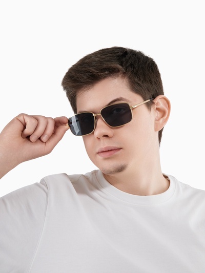 Очки солнцезащитные uv 400, дужка 13.5 см, ширина 12.8 см, линза 4.3×5.5 см