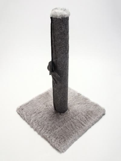 Когтеточка-столбик«Пижон», 30×30×50 см, с игрушкой бантиком, серый