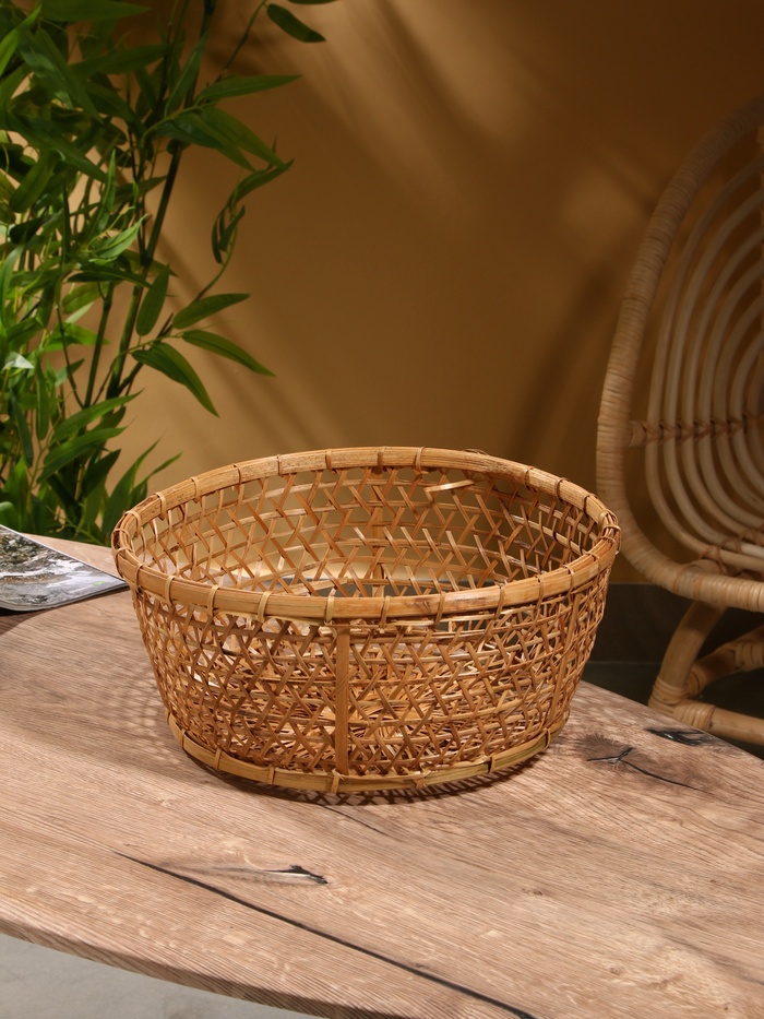 Корзина плетёная «Клоус», 32×32×13 см, бамбук, светлая - Фото 1
