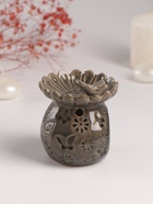 Аромалампа для эфирных масел «Бабочки и цветы», керамика, 10×9×9 см - Фото 2