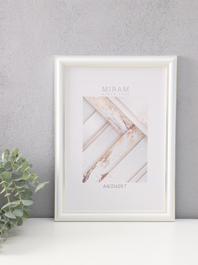 Фоторамка для фото 21×29.7 см (A4) «МИРАМ», пластик, белый, золото