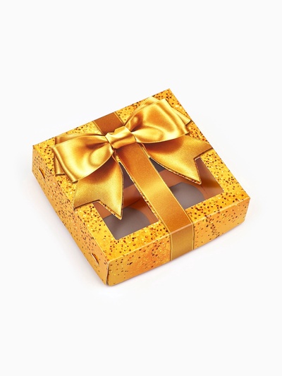 Коробка под 4 конфеты со скретч-слоем «Бант», 10.5×10.5×3.5 см