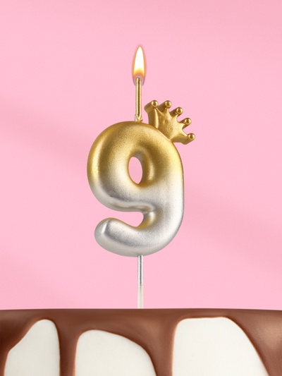 Свеча в торт «С короной», цифра 9, золото - серебро
