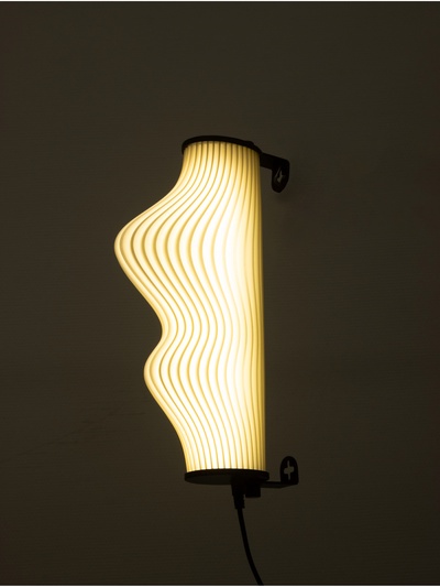 Бра BayerLux «Контур», 4 Вт, LED, 3000-6500K, 3 режима, провод 1.8 м, 6.5×15×31 см