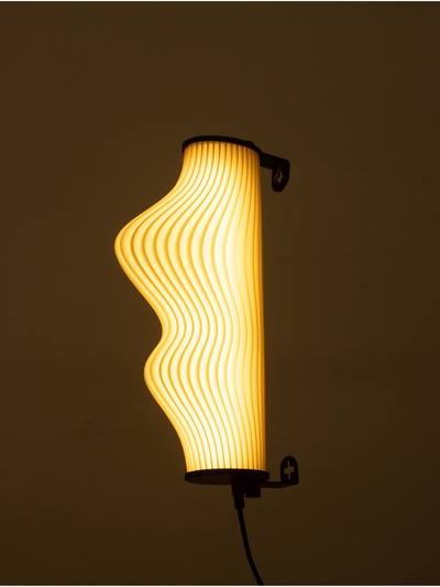 Бра BayerLux «Контур», 4 Вт, LED, 3000-6500K, 3 режима, провод 1.8 м, 6.5×15×31 см