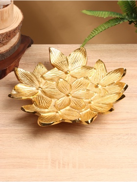 {{photo.Alt || photo.Description || 'УЦЕНКА Блюдо «Соцветие», 28×28×7 см, алюминий'}}