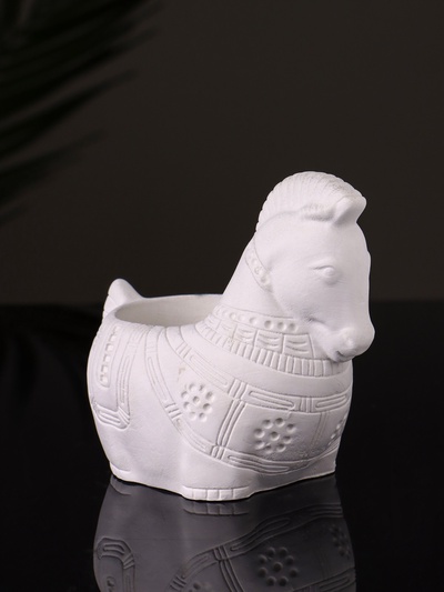 Кашпо гипс «Лошадка с орнаментом», 8×9×6 см, натуральный