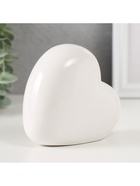 УЦЕНКА Копилка для денег «Белое сердце: Kiss me», керамика, 11×5×10.5 см 10885674