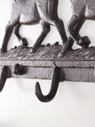 Настенные крючки декоративные «Двойка коней», чугун, 30×4×18 см - Фото 3