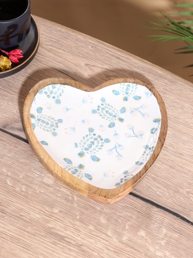 Блюдо в форме сердца «Черепаха и цветы», 20.5×20×2.3 см, дерево манго 10563692