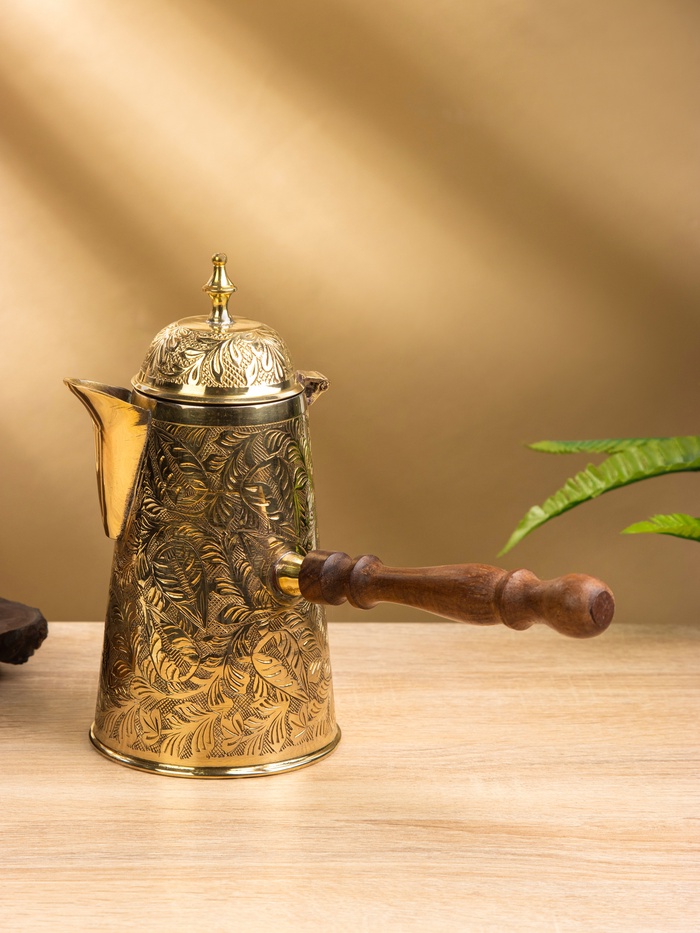 Турка «Серебряные узоры», 650 мл, латунь, с крышкой и деревянной ручкой - Фото 1