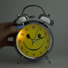 Будильник «Смайл», циферблат d=11.5 см, с подсветкой, от батареек 1хАА, хром - Фото 3