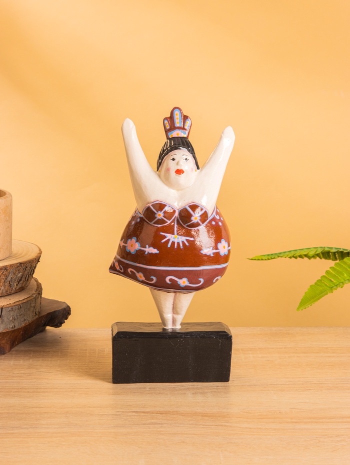 Фигурка на подставке «Балерина», 11×7×23 см, дерево, красная