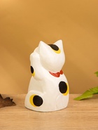 Сувенир «Кошка Неко», 6×6×11 см, дерево, белый 10465118 - фото 16582586
