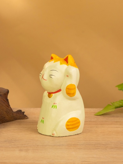 Сувенир «Кошка Неко», 6×6×11 см, дерево, оранжевый