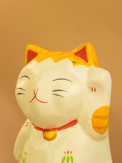 Сувенир «Кошка Неко», 6×6×11 см, дерево, оранжевый