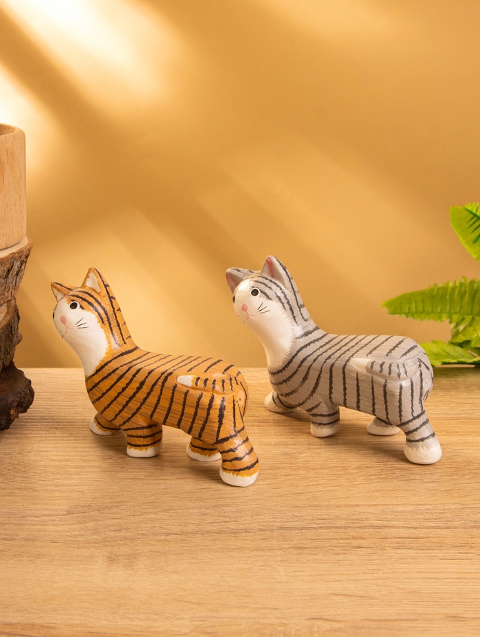 Сувенир «Полосатая кошка», 11×3×9 см, дерево, МИКС