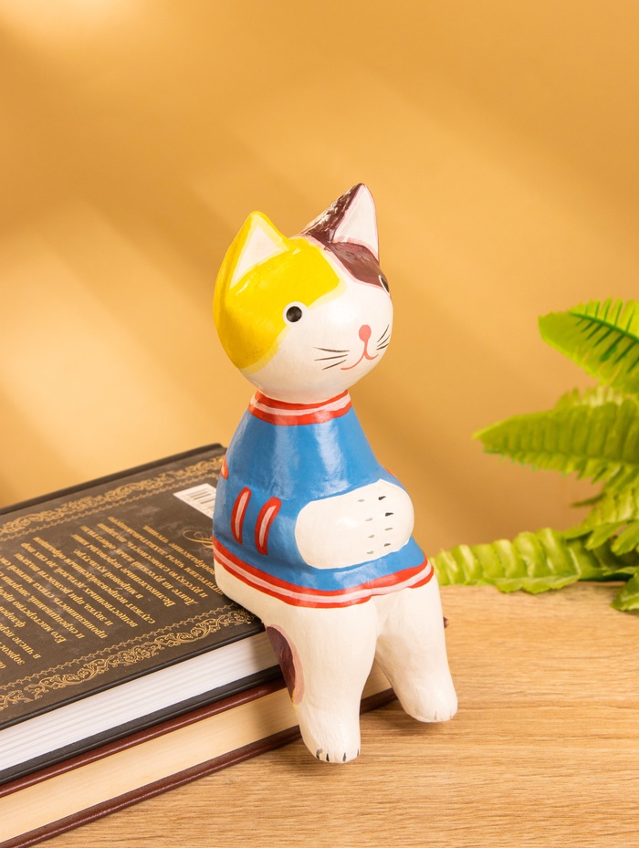 Сувенир «Котенок в кофте сидячий», 6×6×15 см, дерево