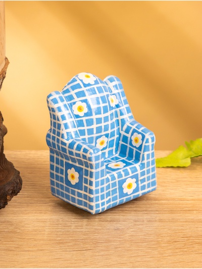 Мебель для кукол «Кресло с ромашками», 8.5×5.5×4.5 см, дерево