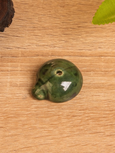 Подставка под благовония «Божья коровка», 4×3.5×1.5 см, керамика, зелёная