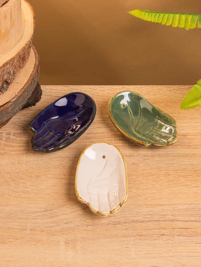 Подставка под благовония «Ладонь Будды», 10×6×2 см, керамика, МИКС