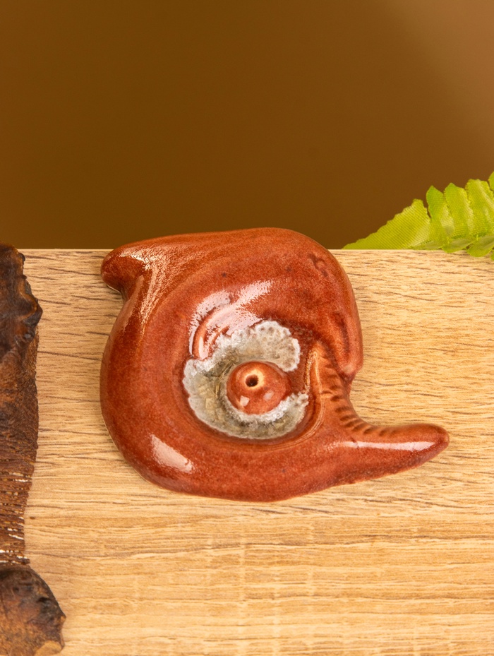 Подставка под благовония «Дельфин», 7×8×1.5 см, керамика