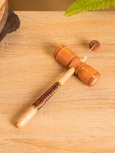 Сувенирный музыкальный инструмент "Стучалка" махагон, 17 см