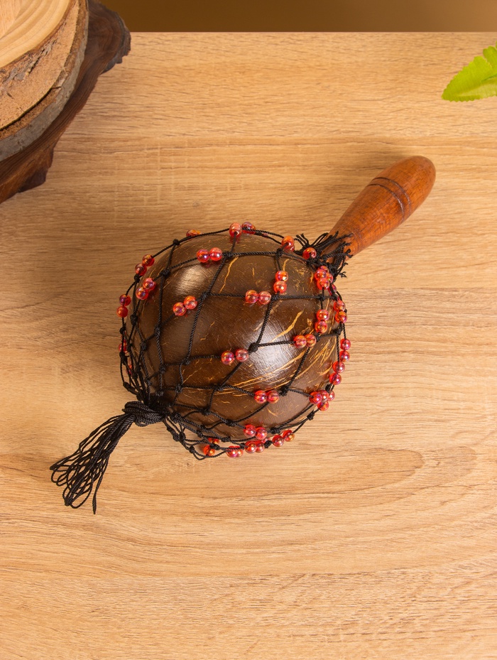 Сувенирный музыкальный инструмент "Маракас" махагон, кокос, 10х10х23 см - Фото 1