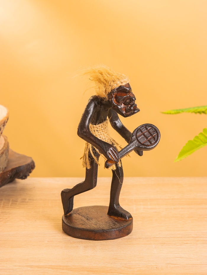 Сувенир «Абориген теннисист», 8×8×18 ± 2 см, дерево