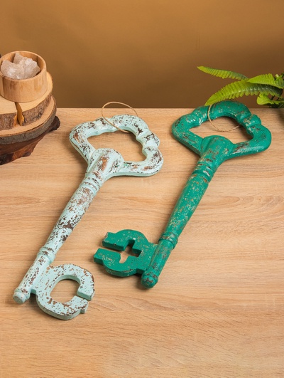 Сувенир «Ключ от счастья», 21×4.5×50 ± 3 см, дерево, МИКС