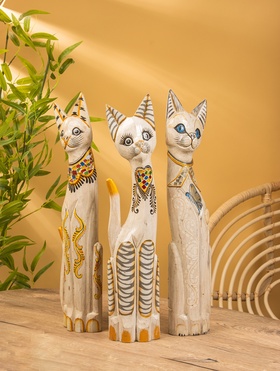 Сувенир «Кошка с мозаичными вставками», 60×14×6 см, дерево, белый