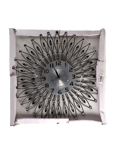 УЦЕНКА Часы настенные интерьерные «Пелинья», серия: Ажур, плавный ход, 60×60 см, d=22 см