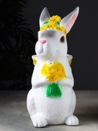 Фигурка-подставка для мелочей «Зайка с корзинкой кашпо», гипс, 15×25×38 см - фото 808976068