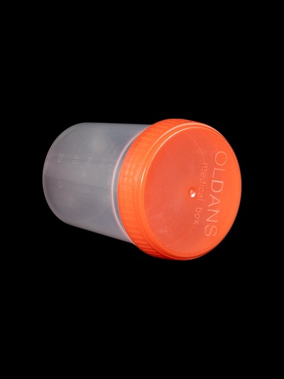 Контейнер для биоматериалов 120 мл, завинчивающаяся крышка, матовое окно, индивидуальная упаковка