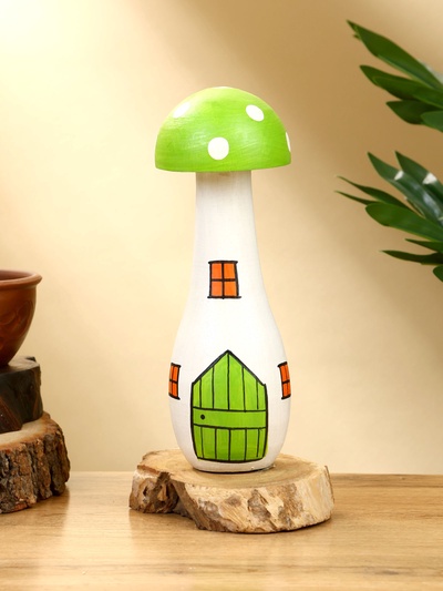 Сувенир «Домик Грибок», 10×10×21.5 см, дерево, бело-зелёный