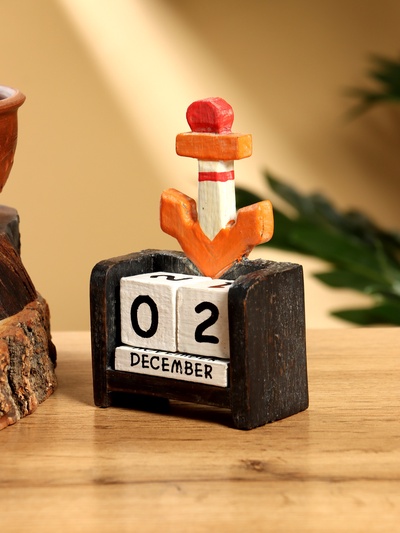 Календарь настольный «Якорь», 7×4×10 см, дерево, чёрно-коричневый