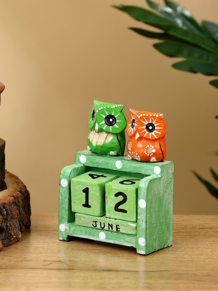 Календарь настольный «Пара совят», 7.5×4×10 см, дерево, зелёный, оранжевый
