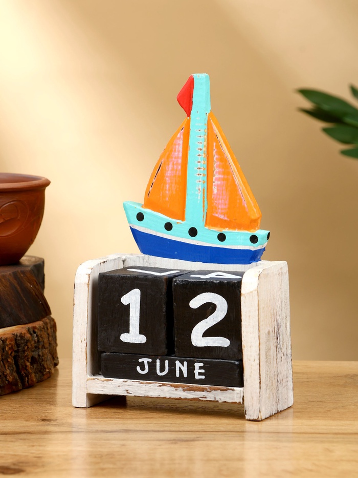 Календарь настольный «Парусник», 11×5×16 см, дерево