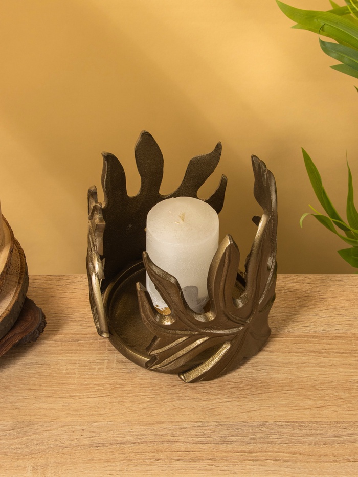 Подсвечник «Языки пламени», 15.2×15.2×16 см, алюминий