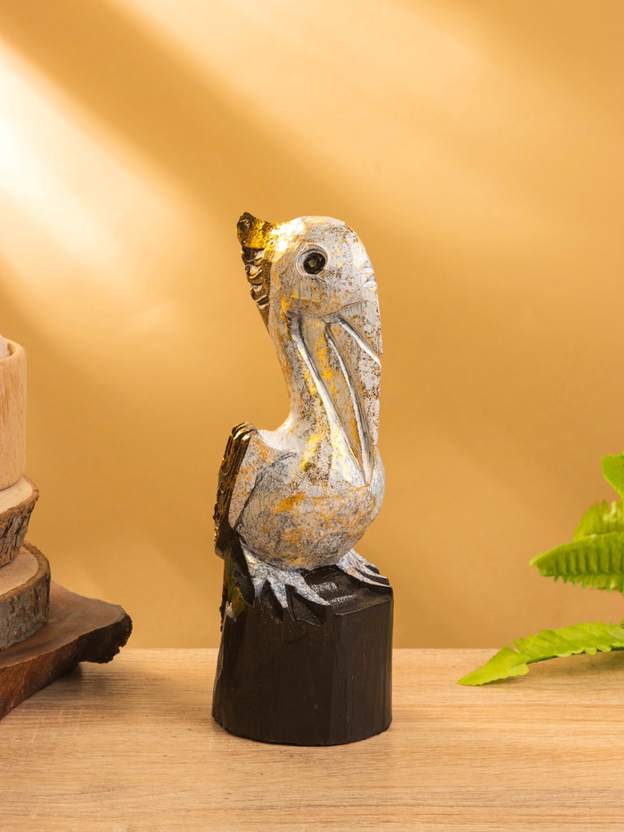 Сувенир интерьерный «Пеликан», 7×7×20 см, дерево, белый с золотом