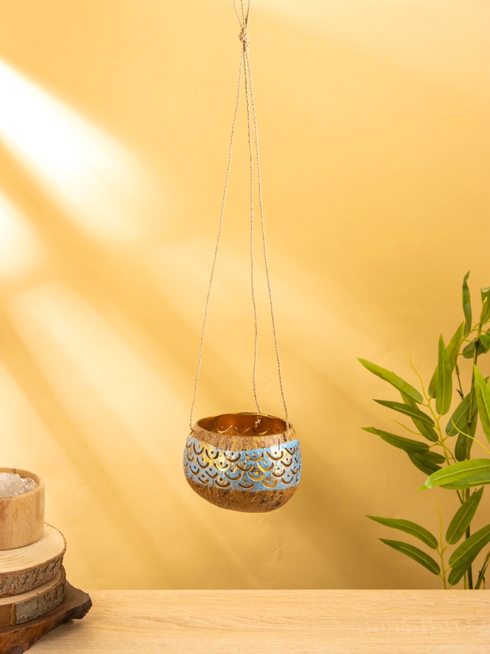 Подсвечник подвесной из кокоса, 9-12 см, золотисто-голубой - Фото 1