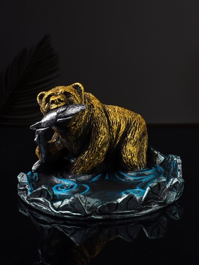 Подставка для мелочей «Медведь с лососем», 9.5×15.5×17 см