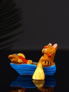 Фигурка полистоун «Кот в лодке с рыбкой», 4.2×5.8×5.4 см - Фото 2