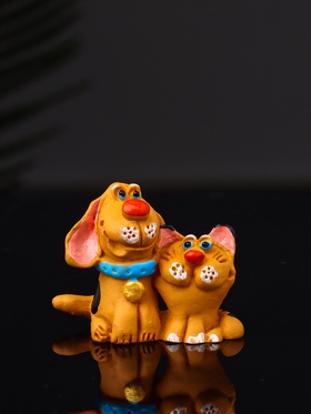 Фигурка полистоун «Котик с собачкой», 3.6×4.2×2.2 см