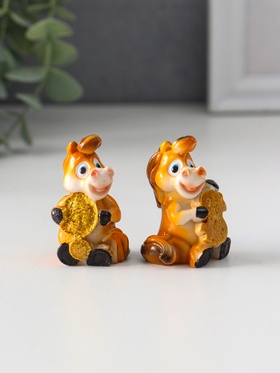 Фигурка полистоун «Коняшка с валютой», 3×2.5×4.5 см, МИКС (3 шт)