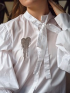 Брошь «Сердце» водопад страз, белая в серебре - Фото 4