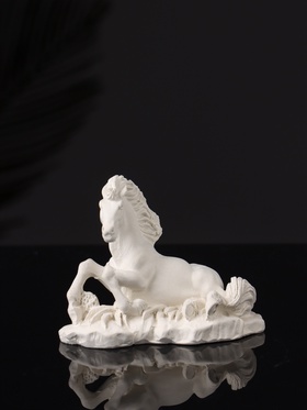 Фигурка гипс «Лошадь лежит», 8×6×3 см, натуральный 10896183