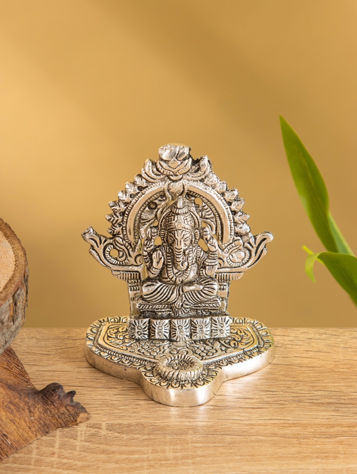 Подставка под благовония «Ганеша в храме», 6.5×7.5×8.5 см, алюминий - Фото 1