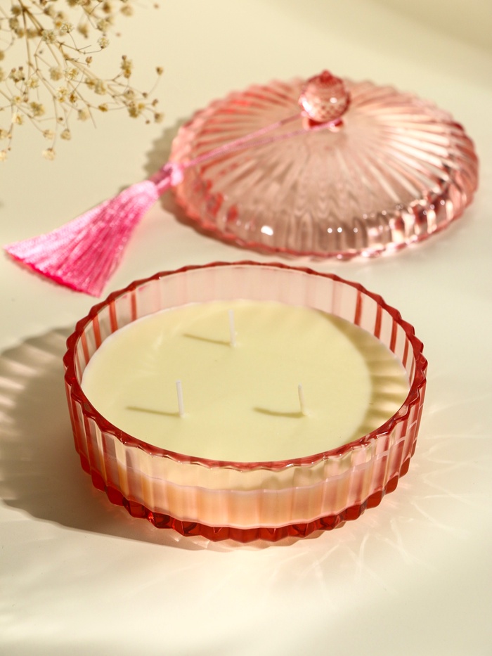 Ароматическая свеча в шкатулке «Розовая», 3 фитиля, сладкий апельсин, 13.3×13.3×9.5 см - Фото 1