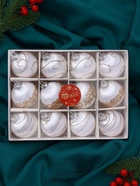 Ёлочные игрушки «Капризы зимы», шары новогодние, d=6 см, 12 шт., золотистая посыпка, белые - Фото 7